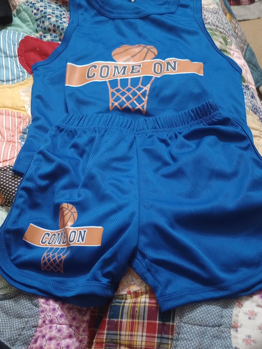 $5 Bundled NWT 2 piece  breathable  Jersey set. Quick dri.  Size 4-5y